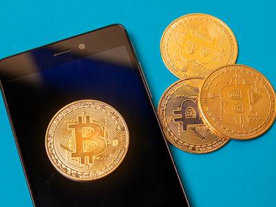 Coinbase has a complex fee structure that varies based on your trade.